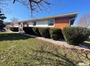 757 Columbus Ave, Morton, IL