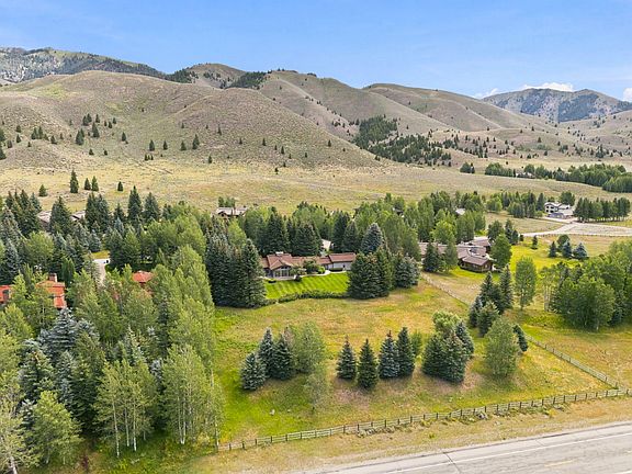 4th image of 106 Fox Creek Rd