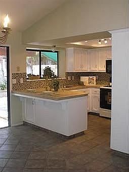 kitchen/dining