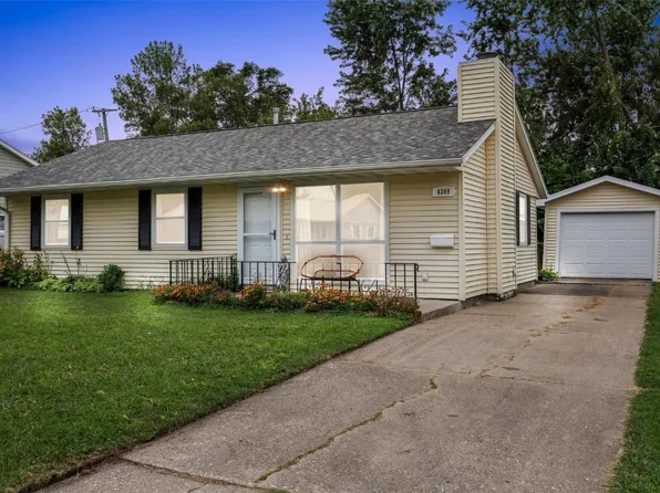4309 Sherman St NE, Cedar Rapids, IA 52402