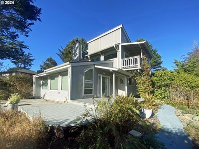 270 Allen Ln, Brookings, OR, 97415