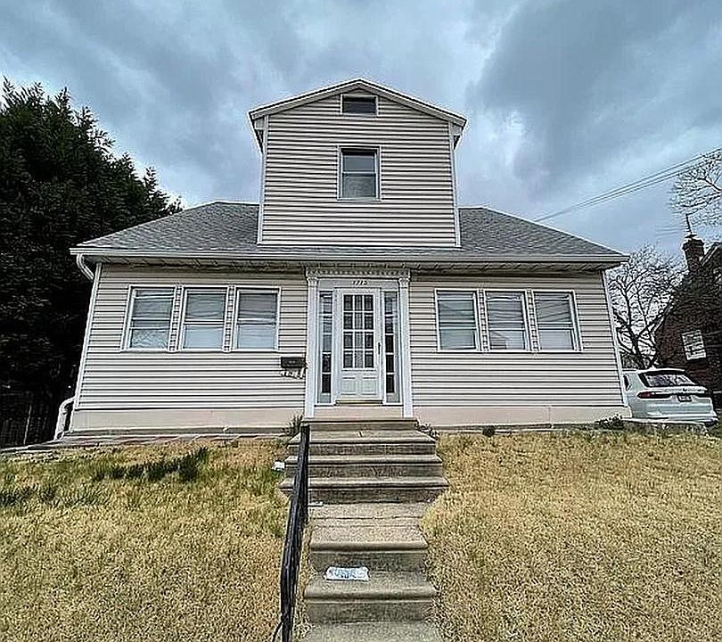 1st image of 1715 Rhawn St