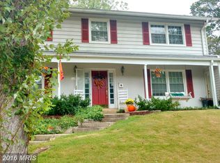 4911 King Richard Dr, Annandale, VA 22003