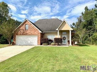 23910 Springhill Dr, Denham Springs, LA 70726