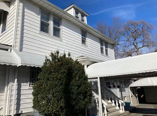 679 E 219th St, Bronx, NY 10467
