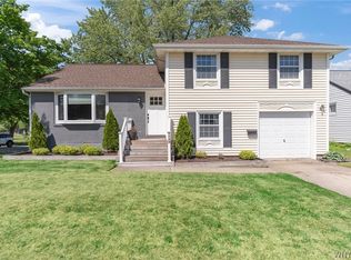 3129 Eggert Rd, Tonawanda, NY 14150