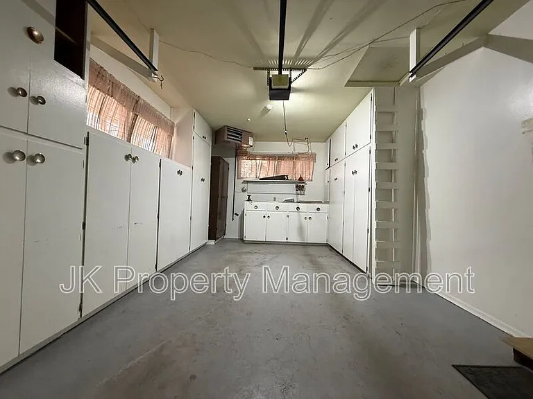 1726 Alder Dr — Photo 40