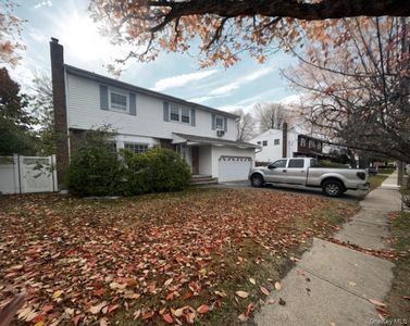 74 Jerusalem Avenue, Massapequa, NY, 11758
