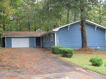 Updated 4 bd 2 ba home with large 2 car garage. Vaulted Ceilings and fireplace in Living Room. Level back yard. Great Location. 