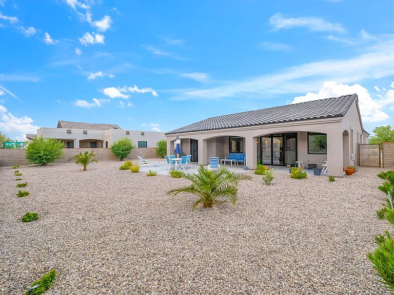 2836 Steamboat Dr — Photo 33