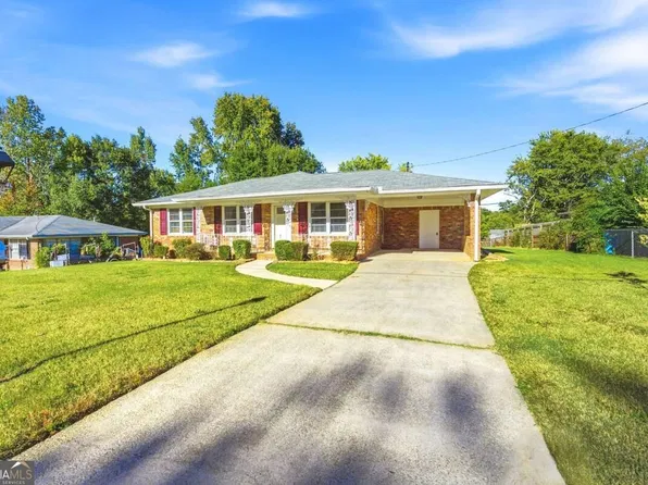 5911 Betty St, Austell, GA 30106