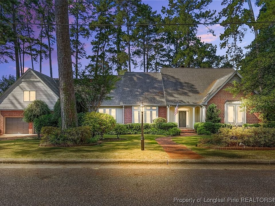 1st image of 428 Holly Ln