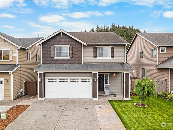 3rd image of 4921 Greenwood Drive SW