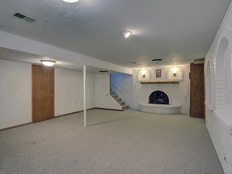 3514 S 88th St — Photo 5
