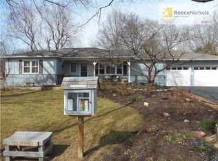 1004 W 97th Ter, Kansas City, MO 64114