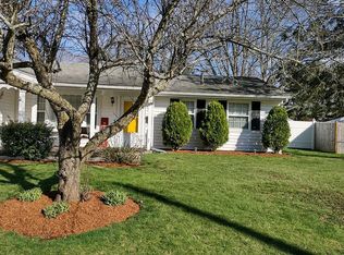 56 Caroline Dr, Bellingham, MA 02019