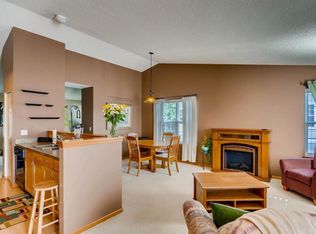 1625 Countryside Dr, Shakopee, MN 55379