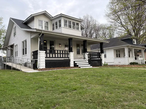 524 Benton St, Belleville, IL 62220