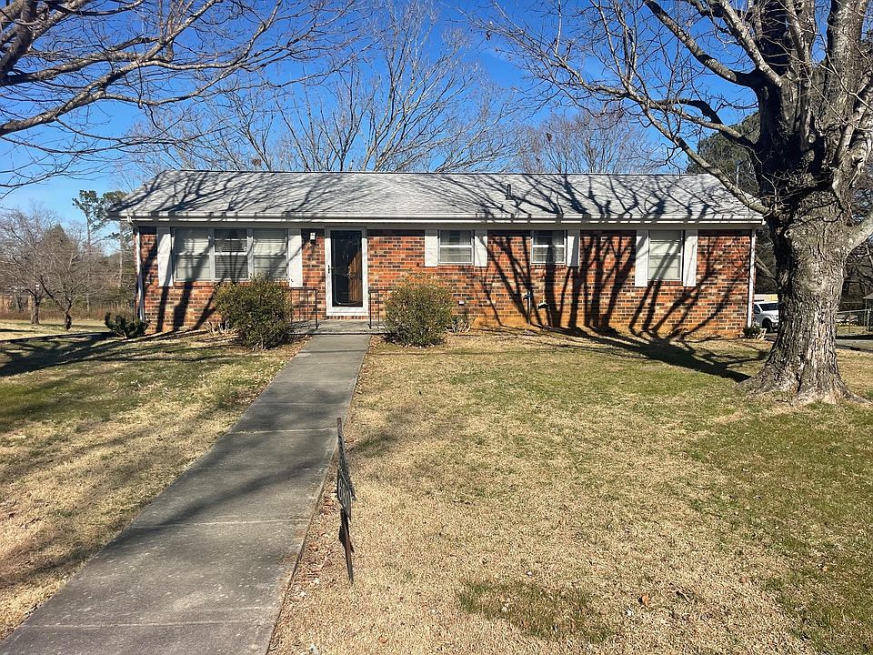 1st image of 680 Haywood Dr NW