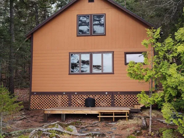 33 Wilson Pond Road, Greenville, ME 04441