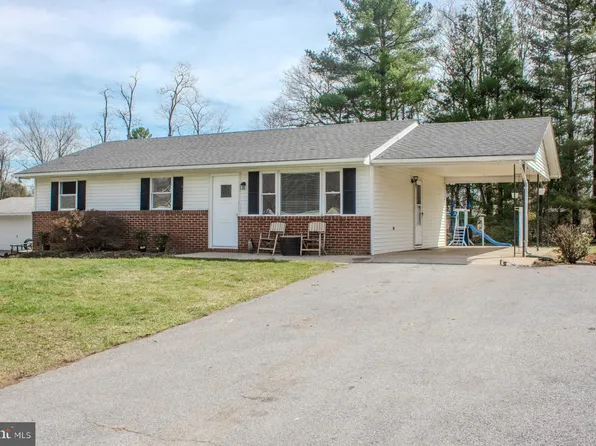 10637 Powell Rd, Thurmont, MD 21788