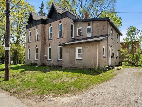 2nd image of 934 Orange St #932