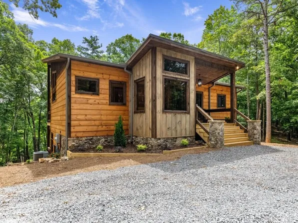41 Lena Ct, Morganton, GA 30560