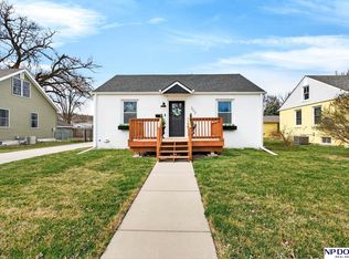 202 Hollostone Dr, Blair, NE 68008