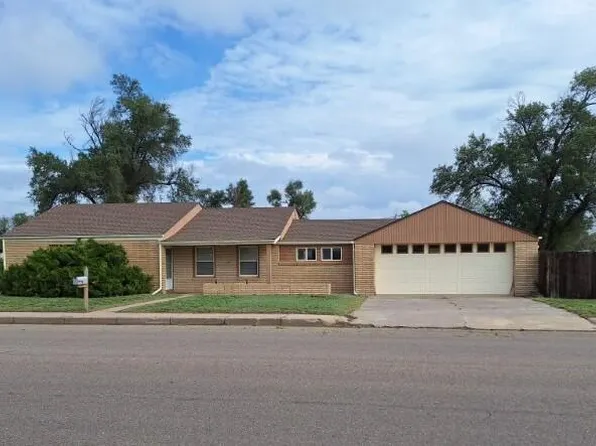 610 W Cedar St, Lamar, CO 81052