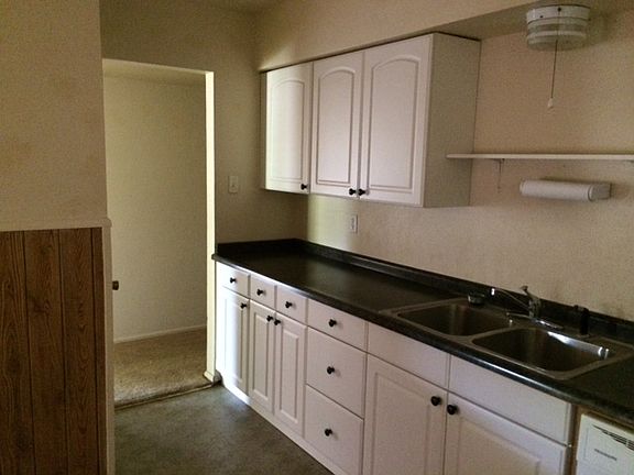 5th image of 4530 Chedder Dr