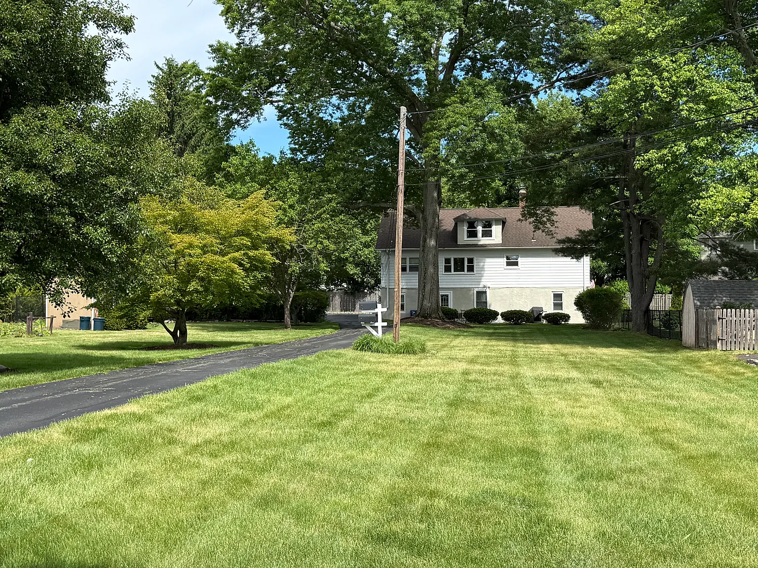 72 Central Ave — Photo 2