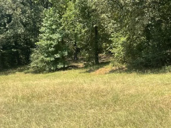 6506 Lakeview Dr, Texarkana, TX 75503