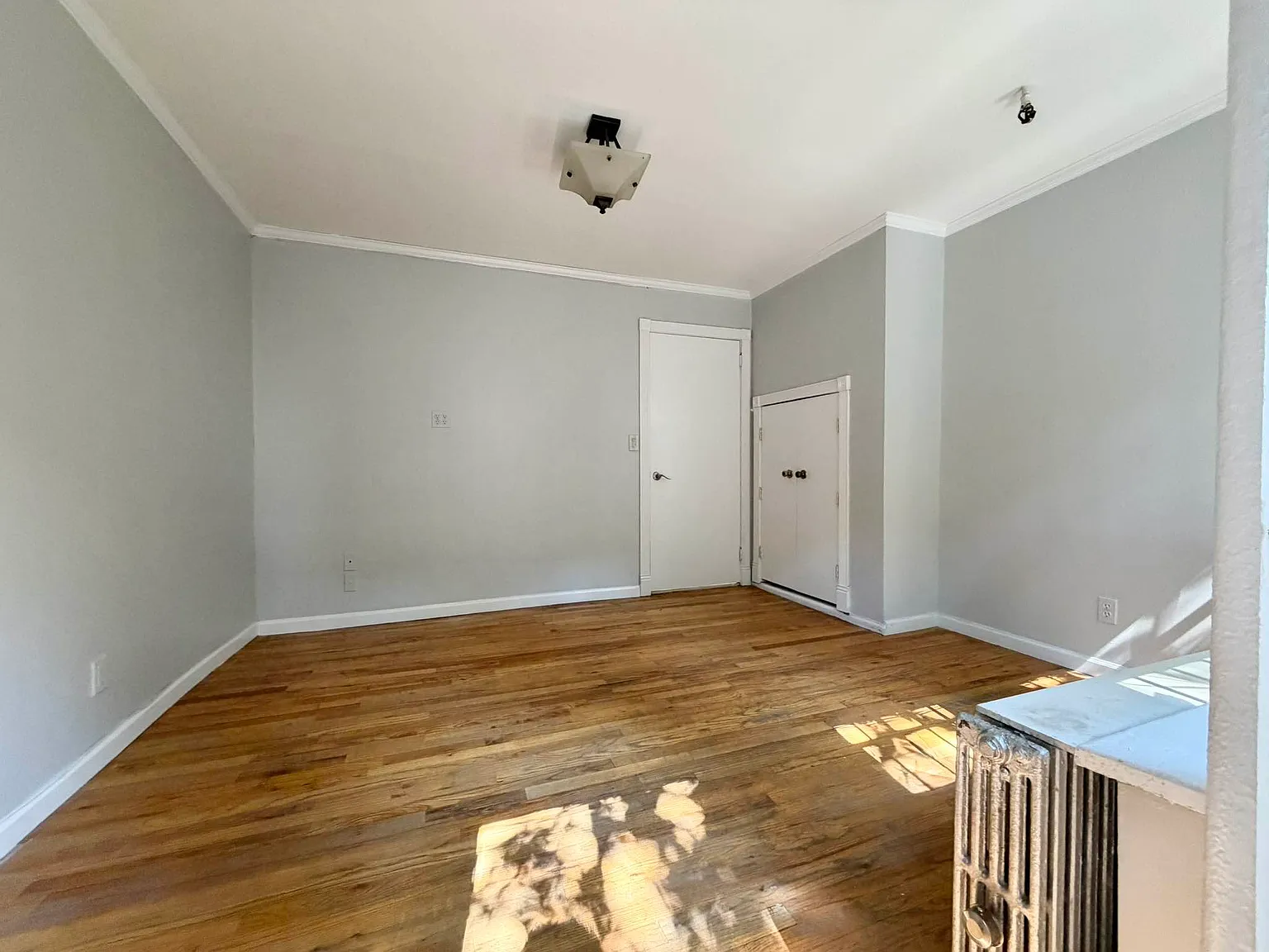 212 West 123rd Street — Photo 2