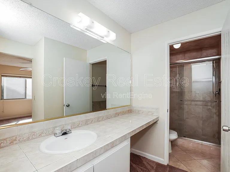 357 Hazelnut Ln — Photo 9