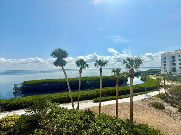 2110 Harbourside Dr Unit 526, Longboat Key, FL 34228