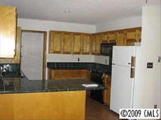 4th image of 4548 Huntington Dr