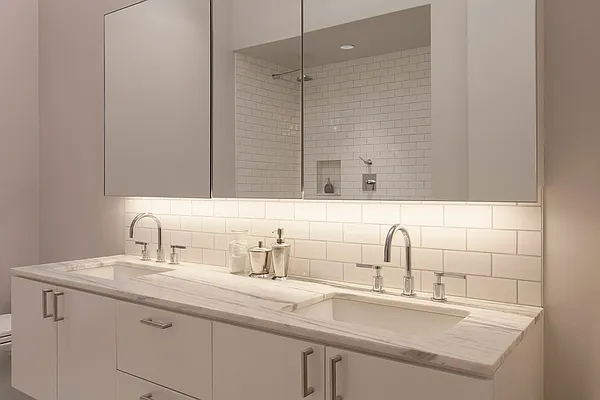 Sold by Stribling | media 13