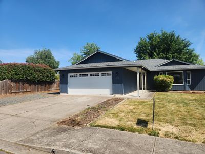 812 Corey Dr, Phoenix, OR, 97535