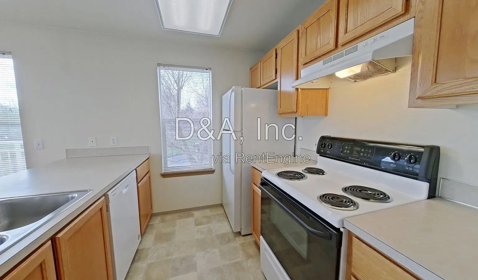 1 bed, 1.0 bath, 607 sqft, $1,295 — Photo 4