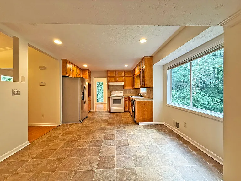 3478 Albatross Ct — Photo 12