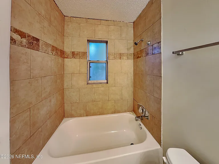 237 Blairmore Blvd — Photo 16