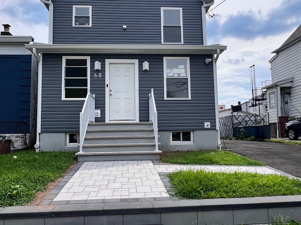 1st image of 68 Avenue C Floor 1