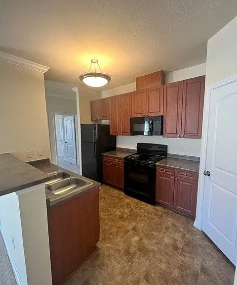 Clairmont at Hillandale — Photo 43