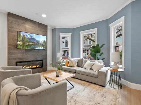 46 Plymouth St #2, Cambridge, MA 02141