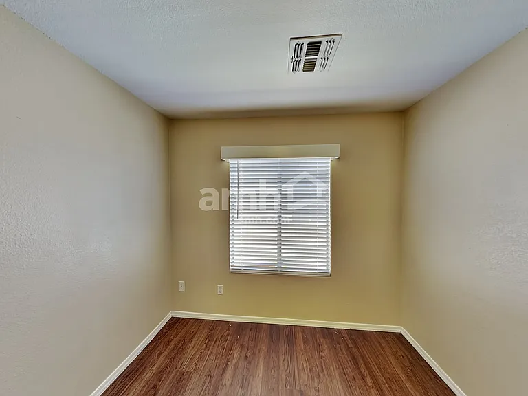 16425 N 113th Dr — Photo 11