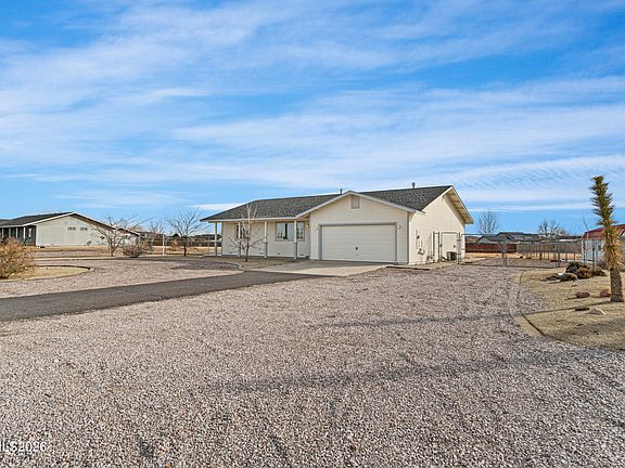 5th image of 4468 Hawk Dr