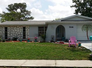 7336 Oak Crest Dr, Port Richey, FL 34668