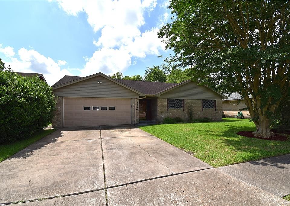 1st image of 12530 Corning Dr