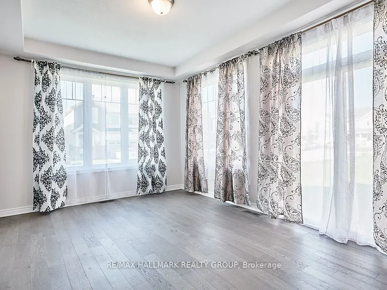 221 Merak Way — Photo 16