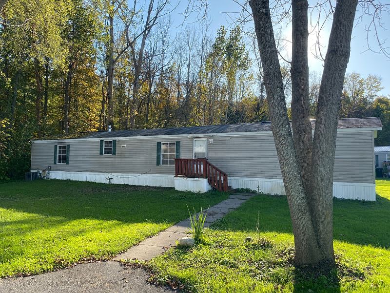 1st image of 6908 Landsend Ln